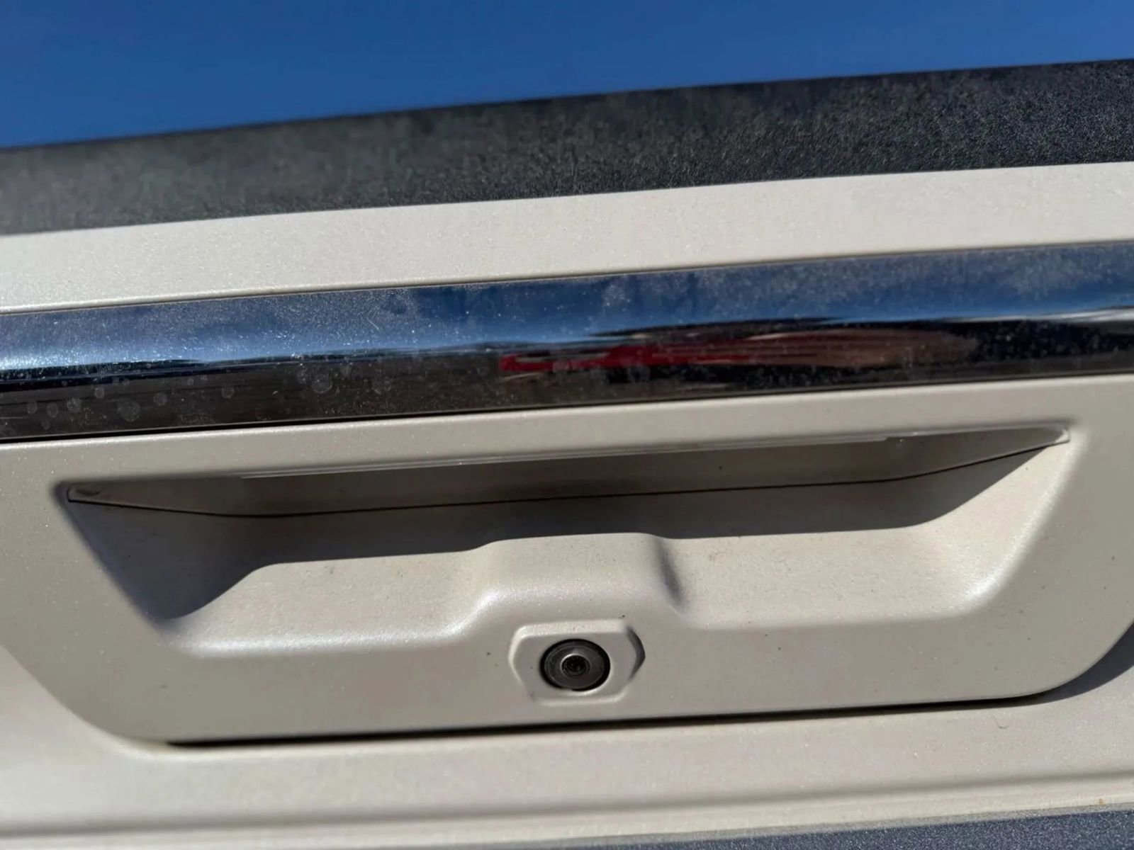 Used 2017 Ford F150 Platinum w/ Equipment Group 701A Luxury image 34