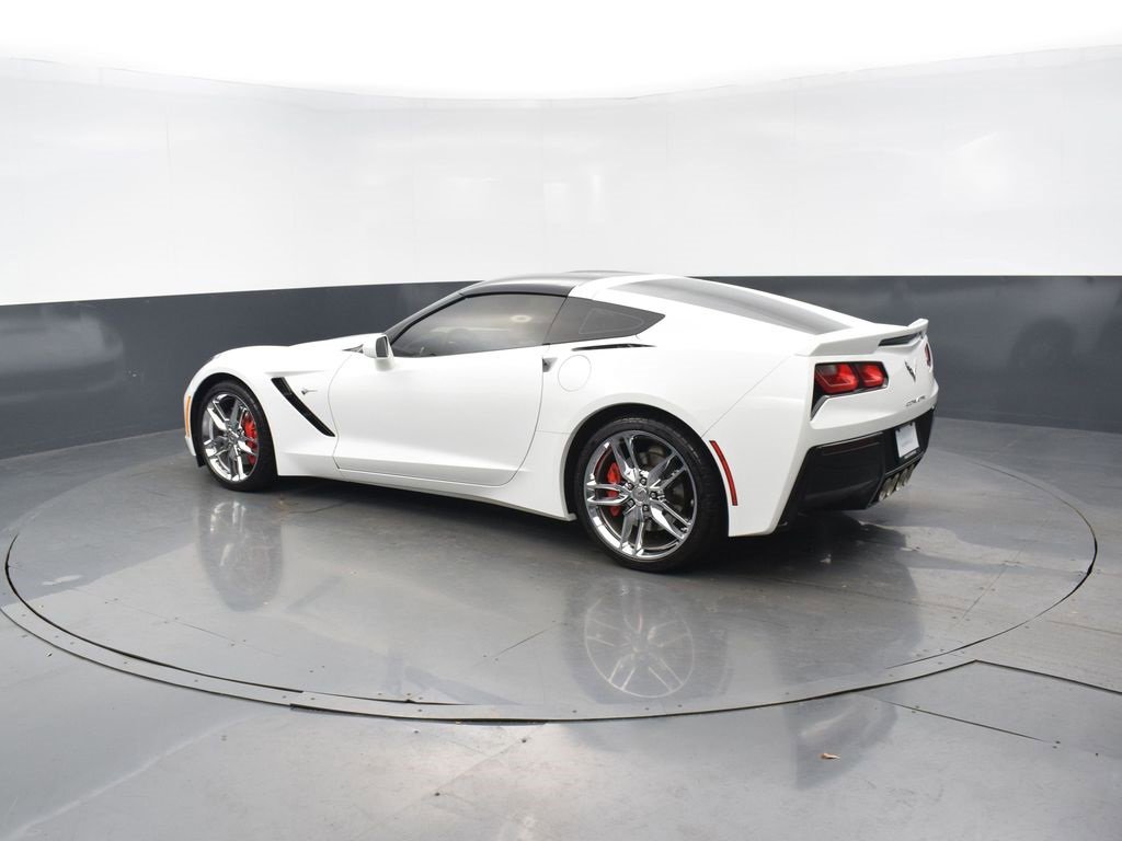 Used 2017 Chevrolet Corvette Stingray Coupe image 3