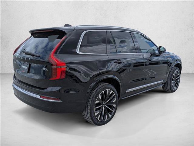 New 2026 Volvo XC90 B5 Plus w/ Protection Package AWD/4WD image 2