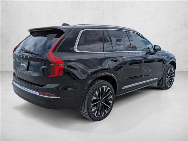 New 2026 Volvo XC90 B5 Plus w/ Protection Package AWD/4WD image 2