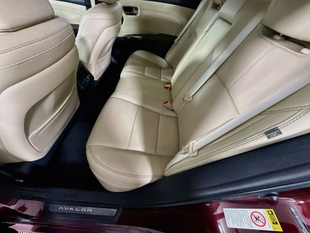Used 2013 Toyota Avalon Limited FWD image 28