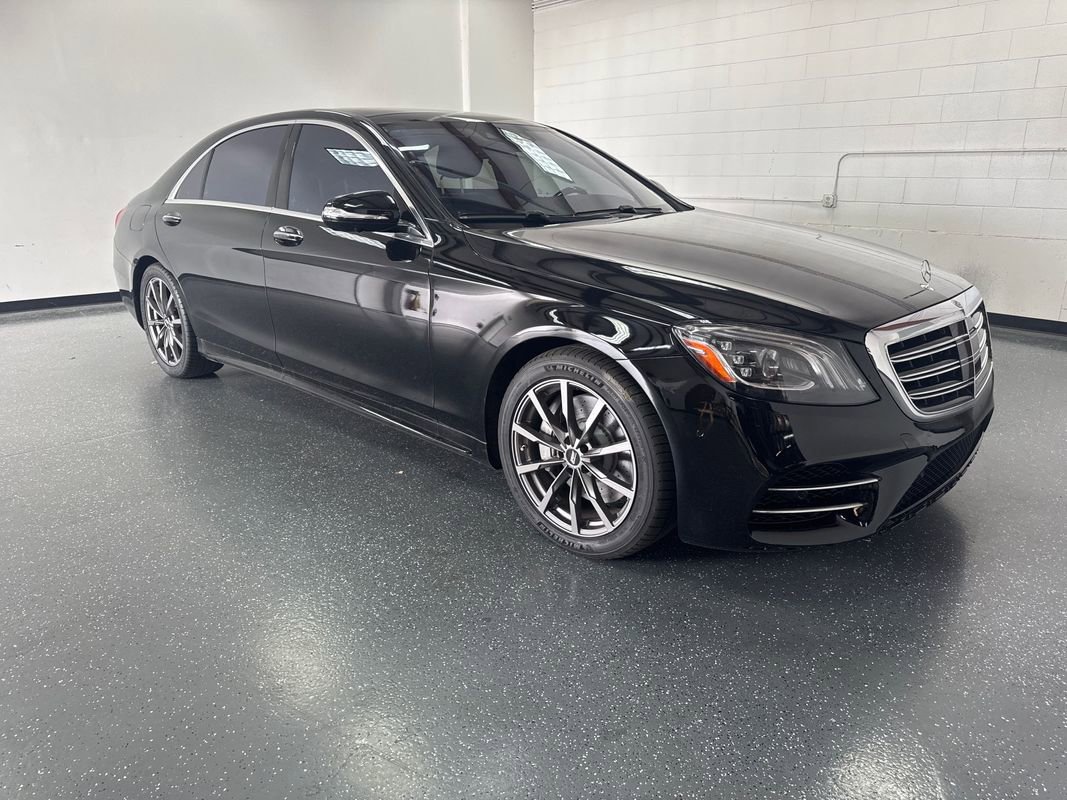 Used 2019 Mercedes-Benz S 560 4MATIC Sedan image 2