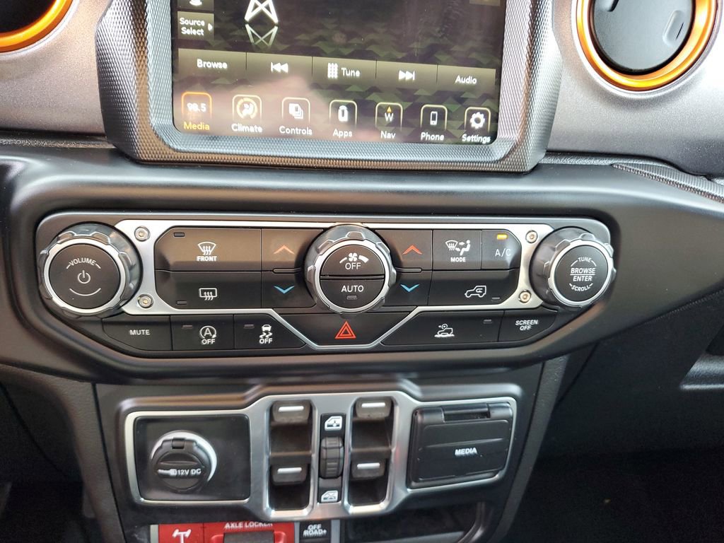 Used 2022 Jeep Gladiator Mojave w/ Trailer Tow Package image 52