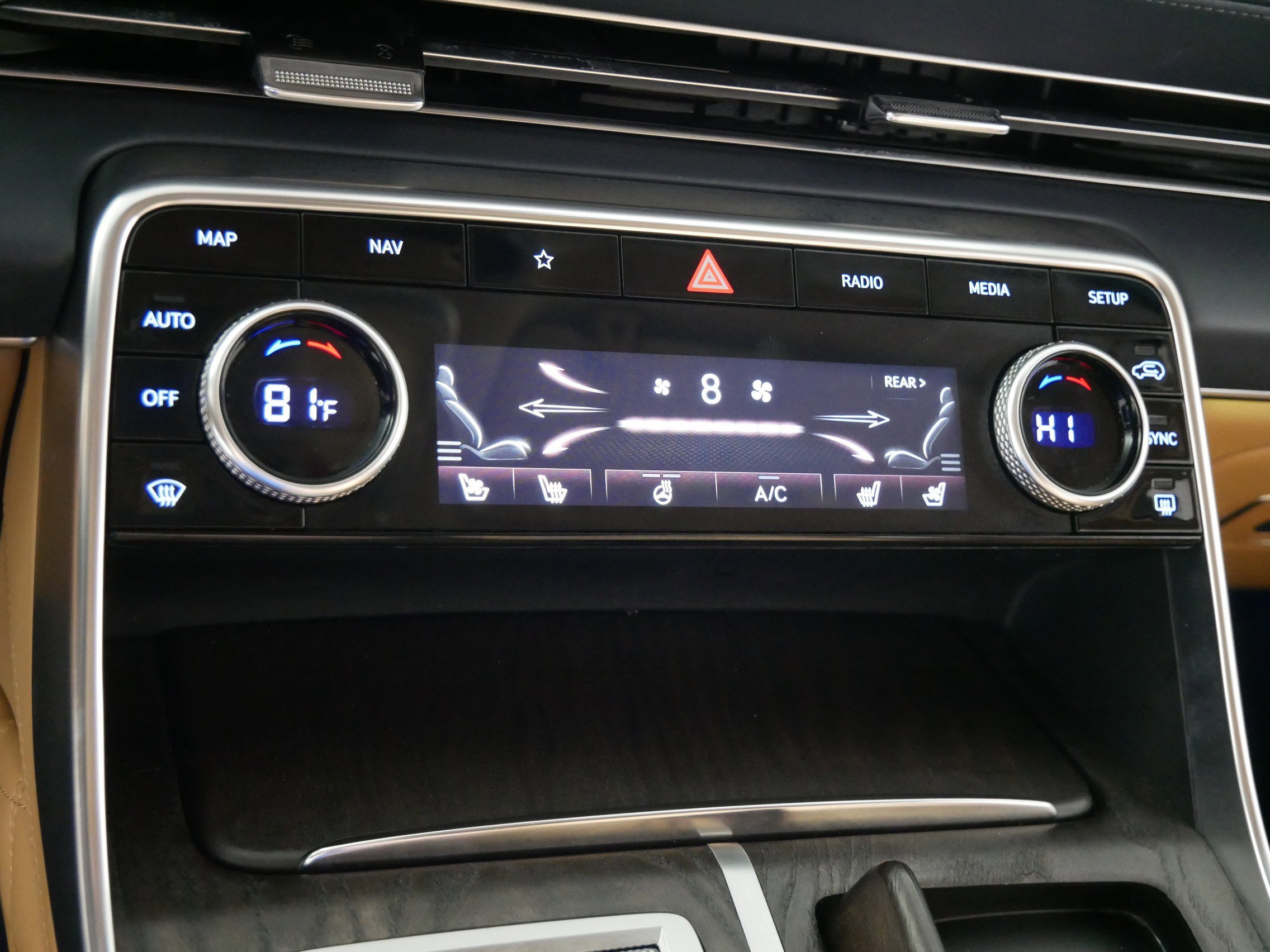 Used 2024 Genesis GV80 3.5T image 23