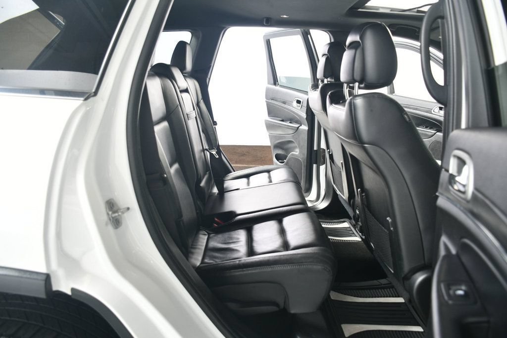 Used 2022 Jeep Grand Cherokee Limited AWD/4WD image 37