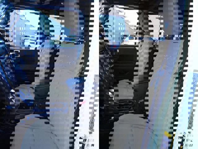 Used 2021 Jeep Wrangler Unlimited Sahara image 17