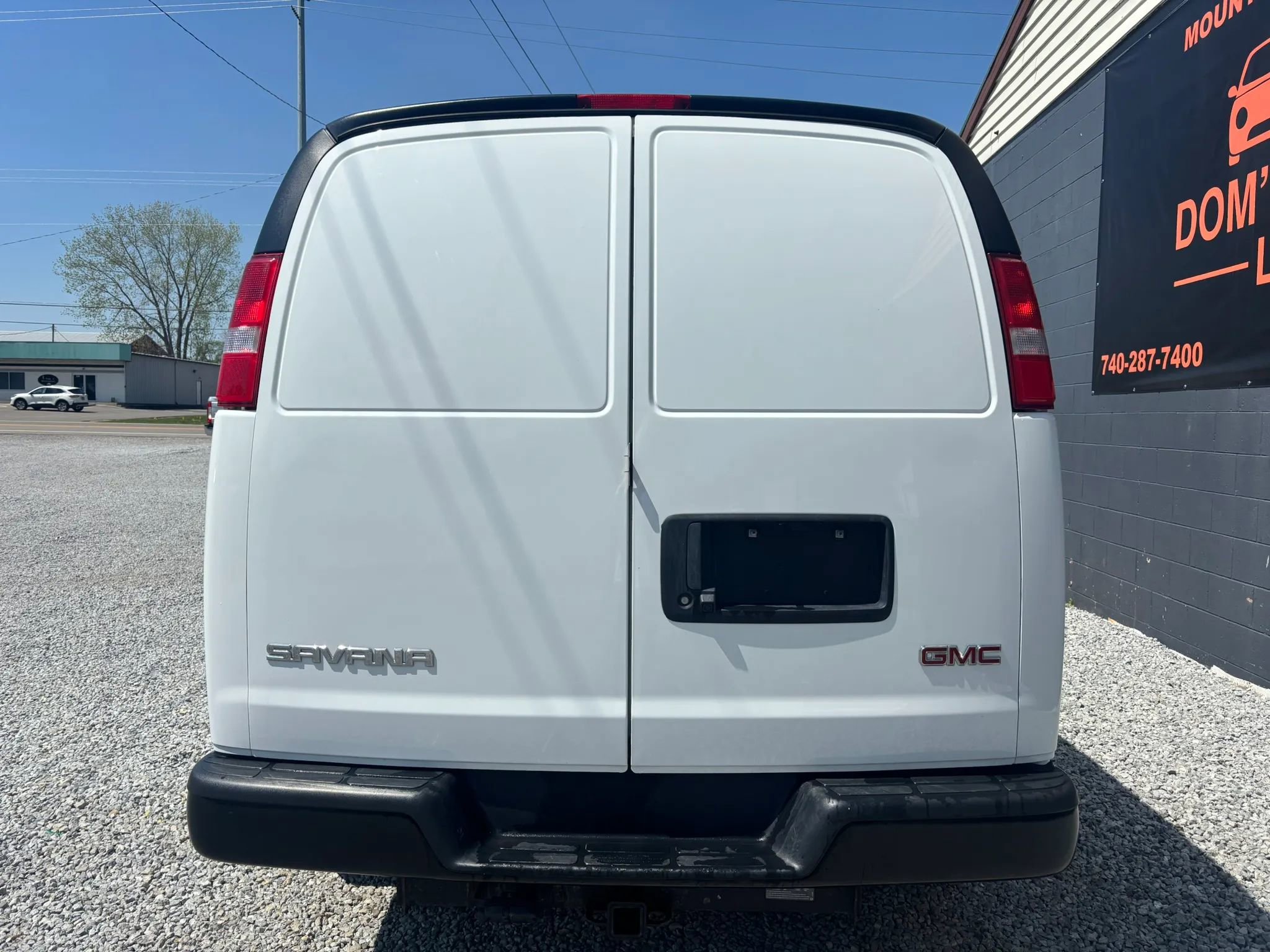 Used 2023 GMC Savana 2500 w/ Driver Convenience Package RWD image 4