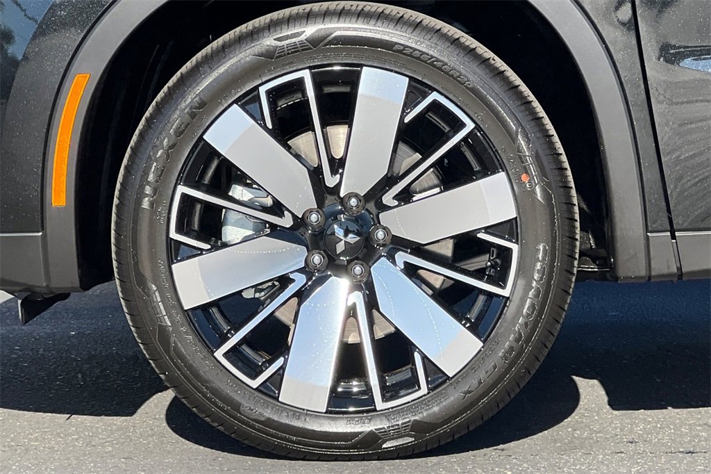 New 2026 Mitsubishi Outlander SE image 26