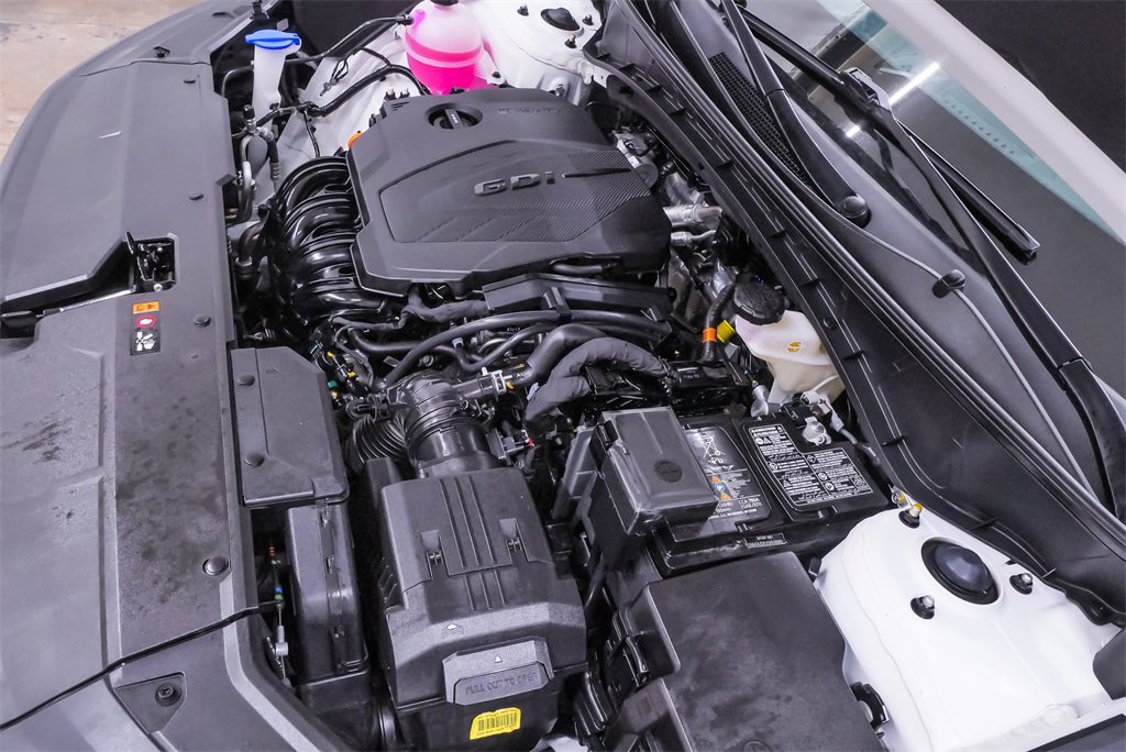 Certified 2025 Hyundai Tucson SE image 25