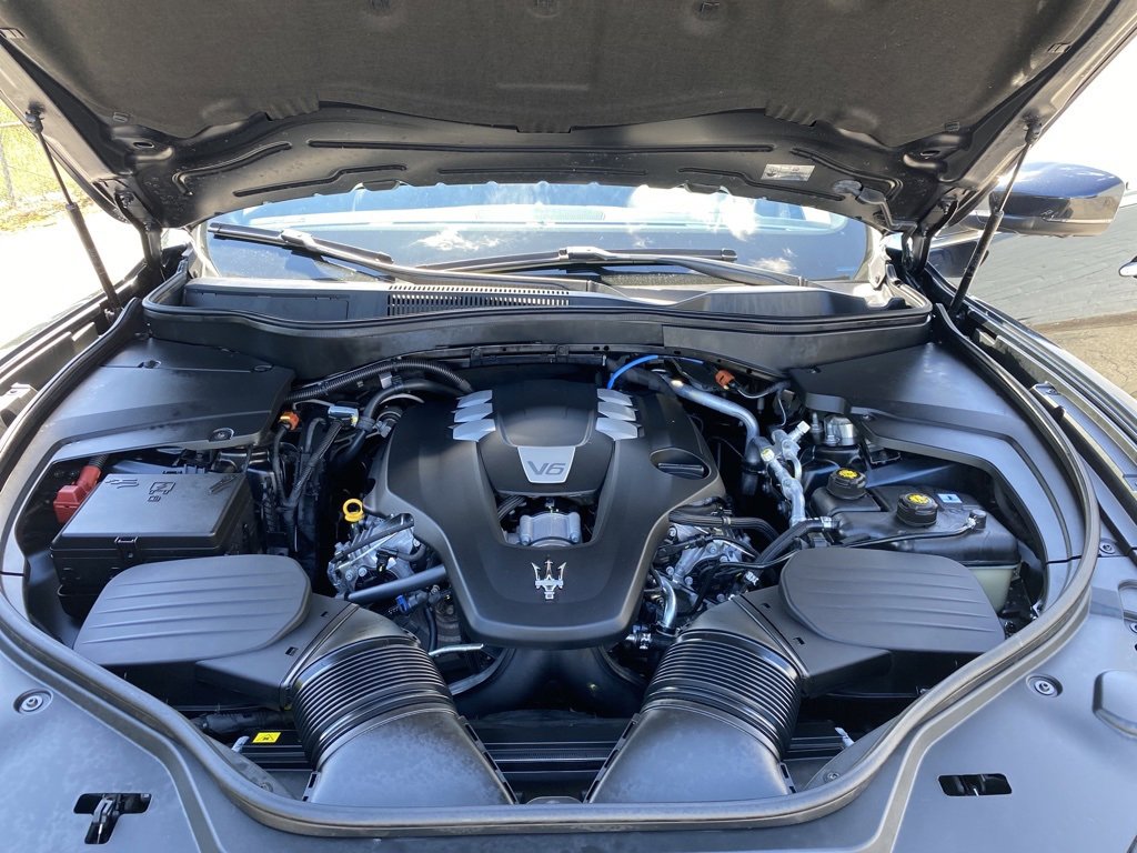 Used 2023 Maserati Levante GT image 43