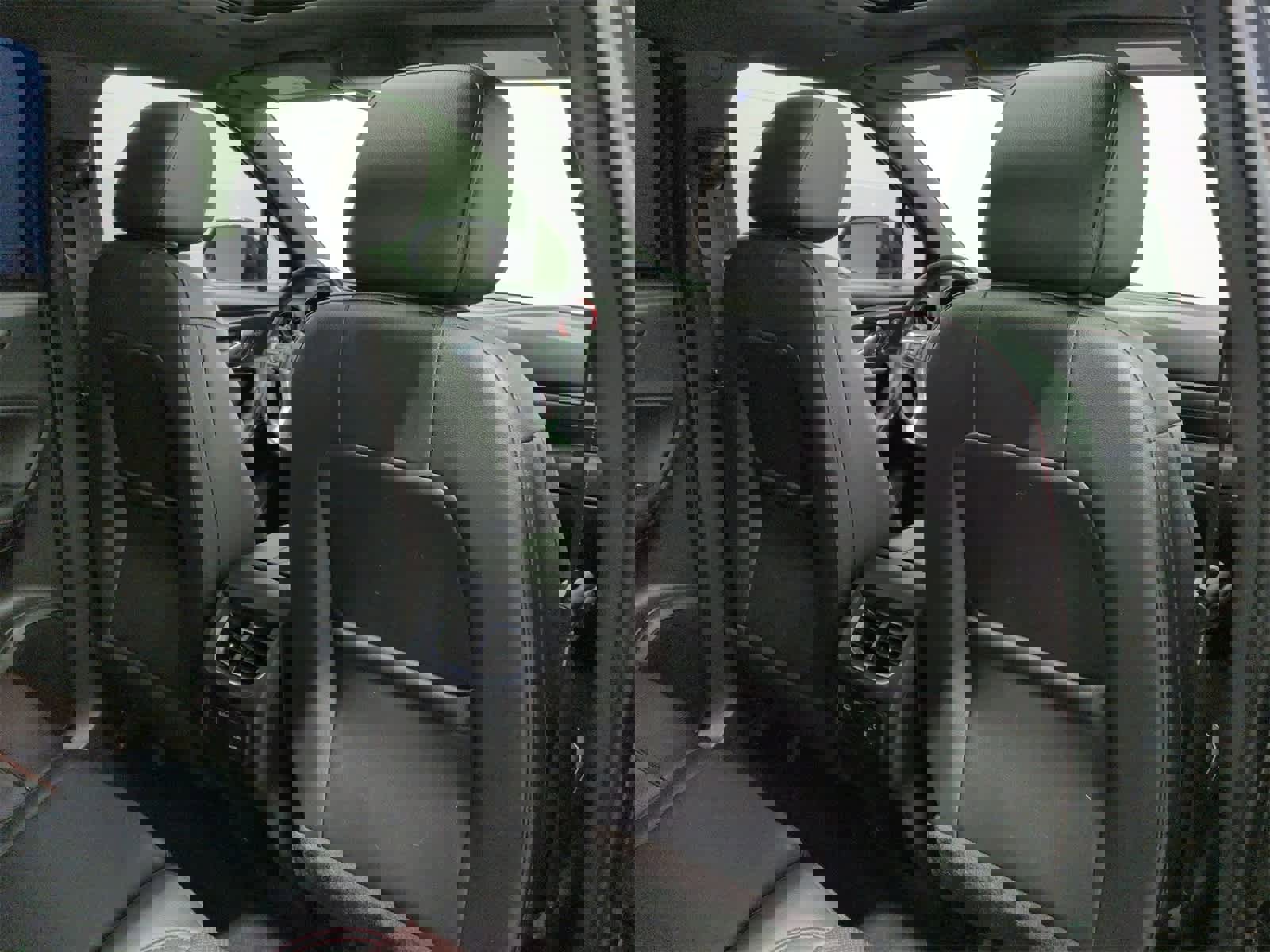 Used 2021 Chevrolet Blazer RS w/ Enhanced Convenience Package image 19