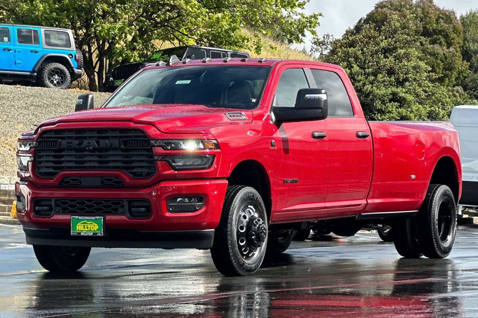 New 2026 RAM 3500 Big Horn AWD/4WD image 8