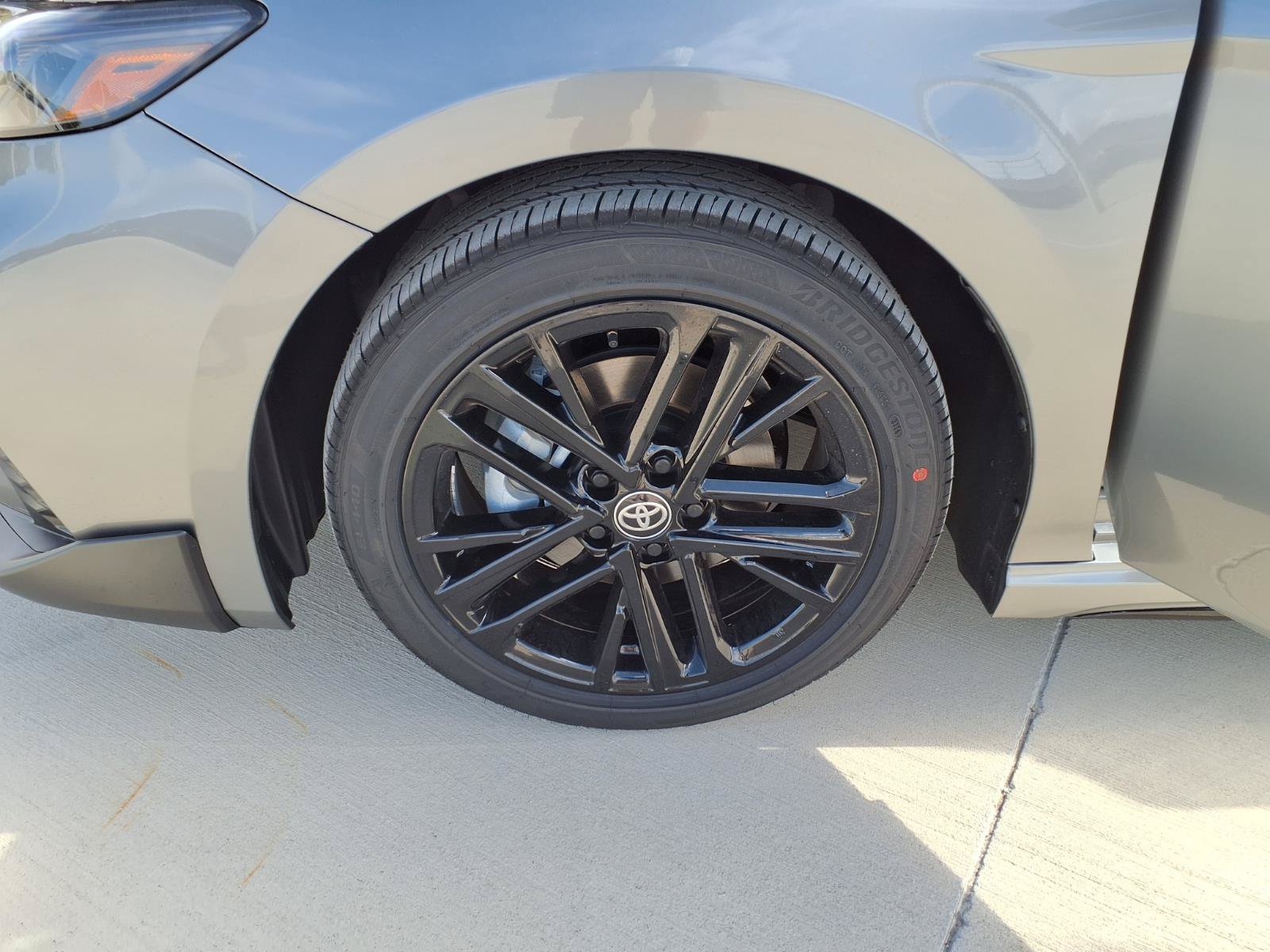 New 2026 Toyota Camry SE w/ Convenience Package FWD image 27