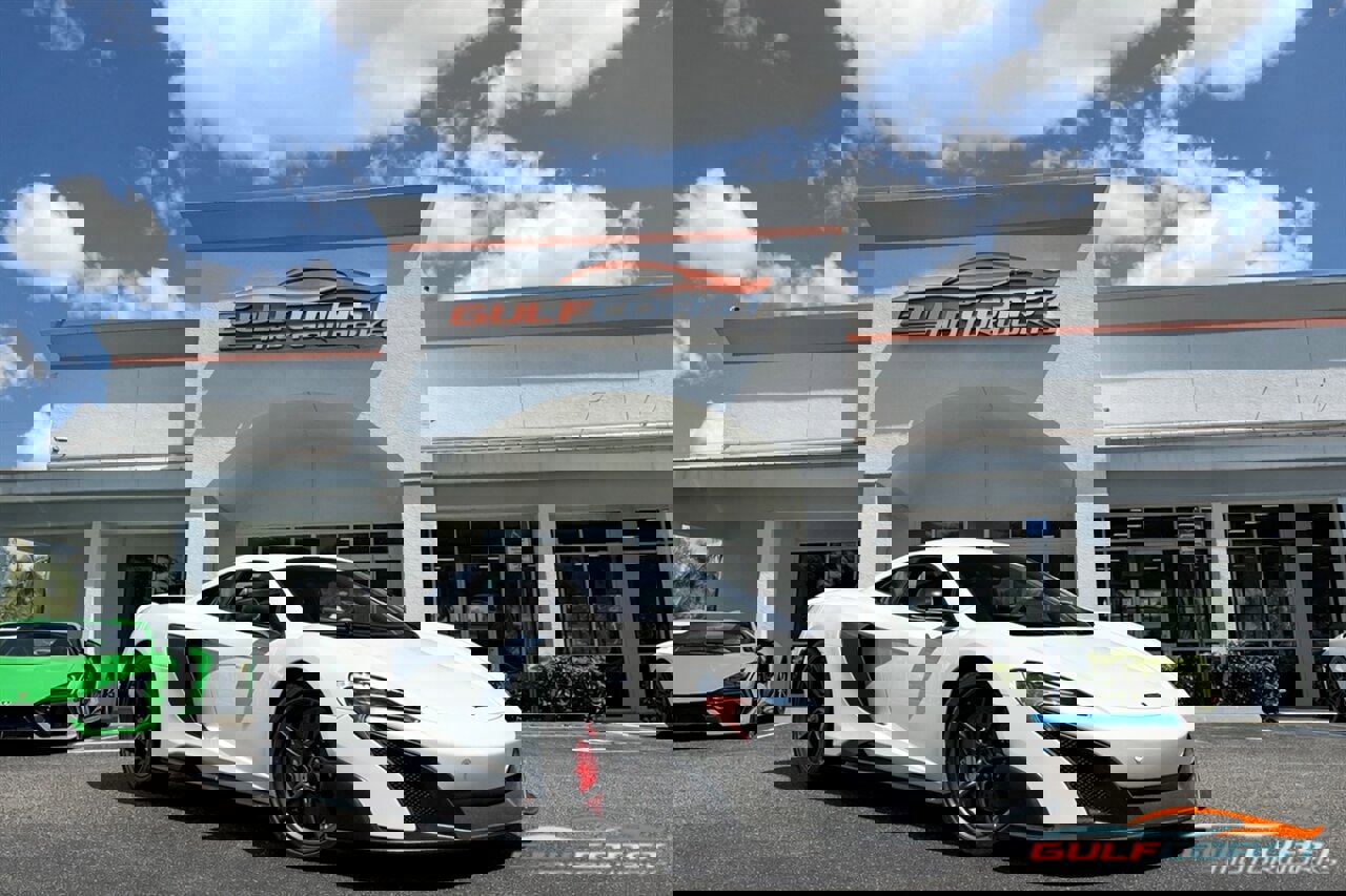 Used 2016 McLaren 675LT image 1