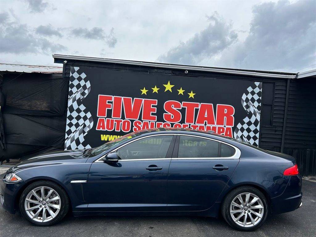 Used 2012 Jaguar XF image 4