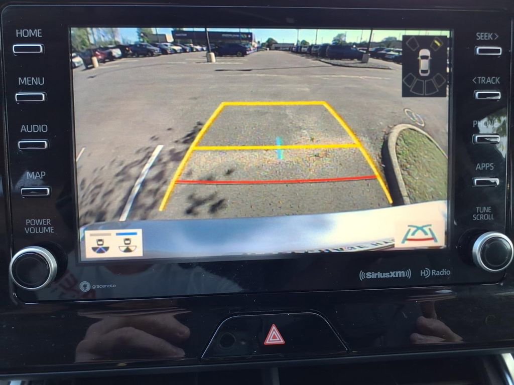 Used 2021 Toyota Venza XLE w/ Carpet Mat Package (TMS) AWD/4WD image 29