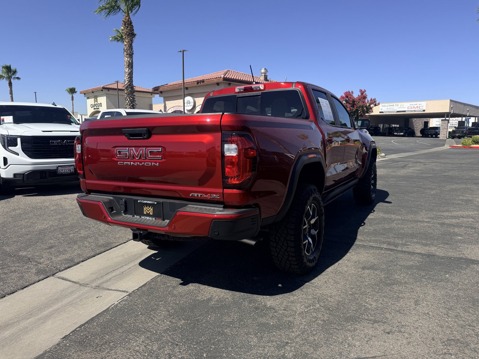 Used 2026 GMC Canyon AT4X AWD/4WD image 6