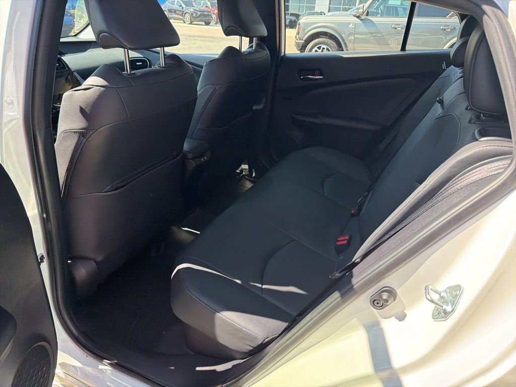 Used 2019 Toyota Prius XLE image 19