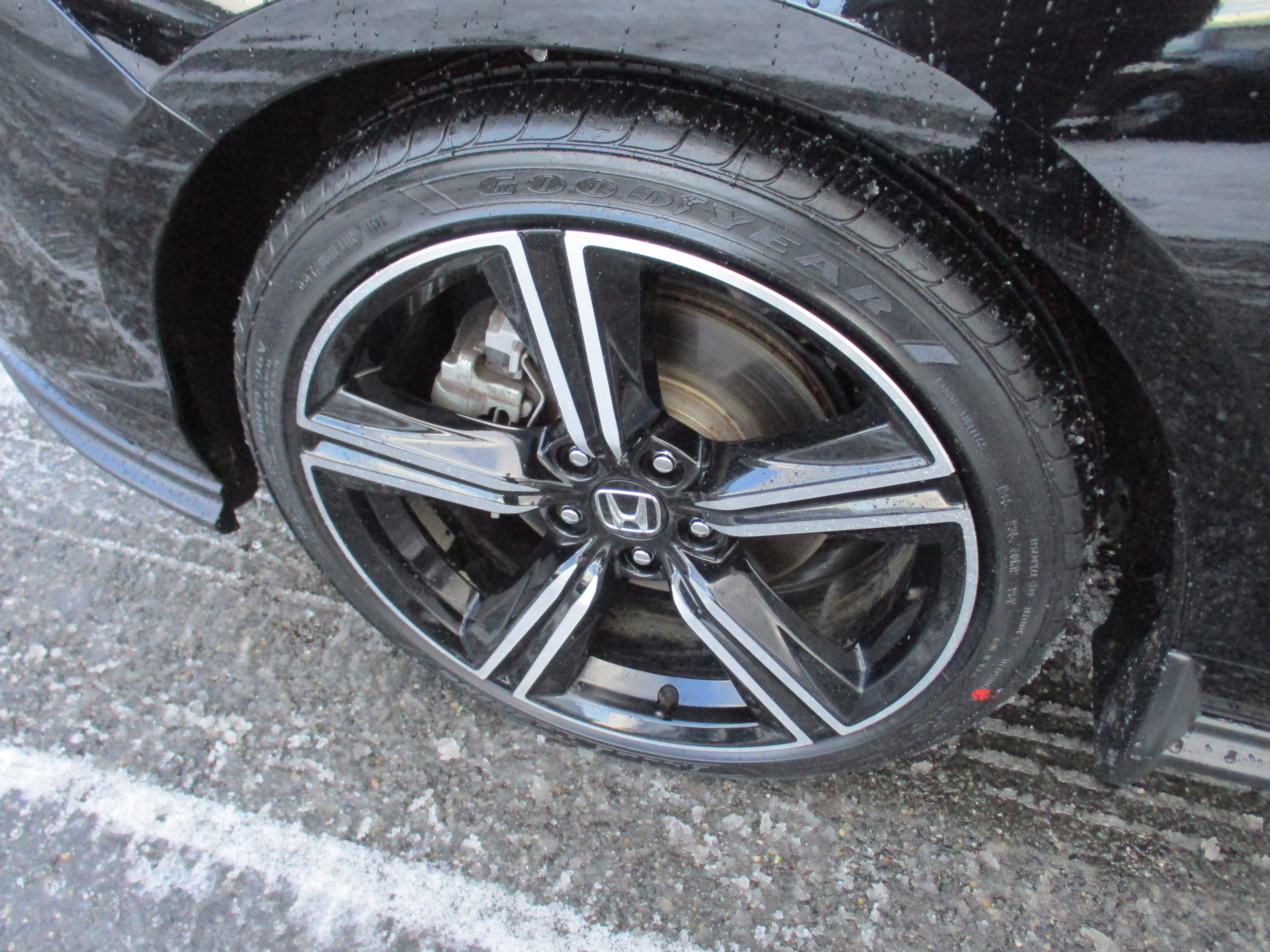 Certified 2023 Honda Accord Sport image 9