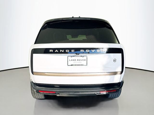 New 2026 Land Rover Range Rover SV image 6