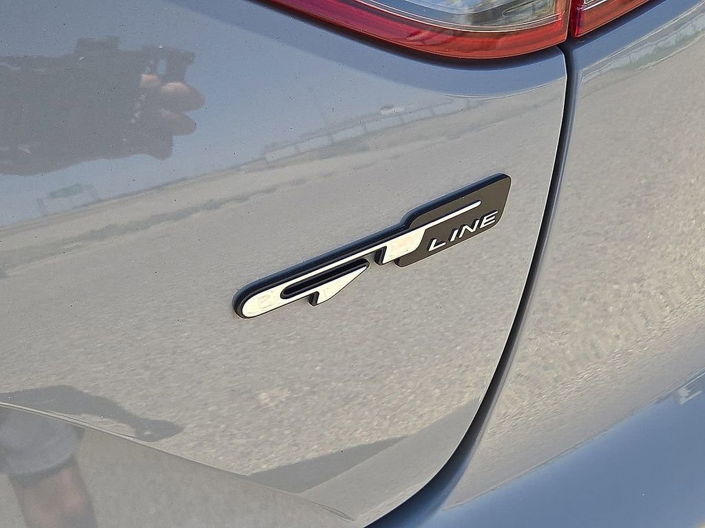 Used 2022 Kia Stinger GT-Line w/ Sun & Sound Package RWD image 12