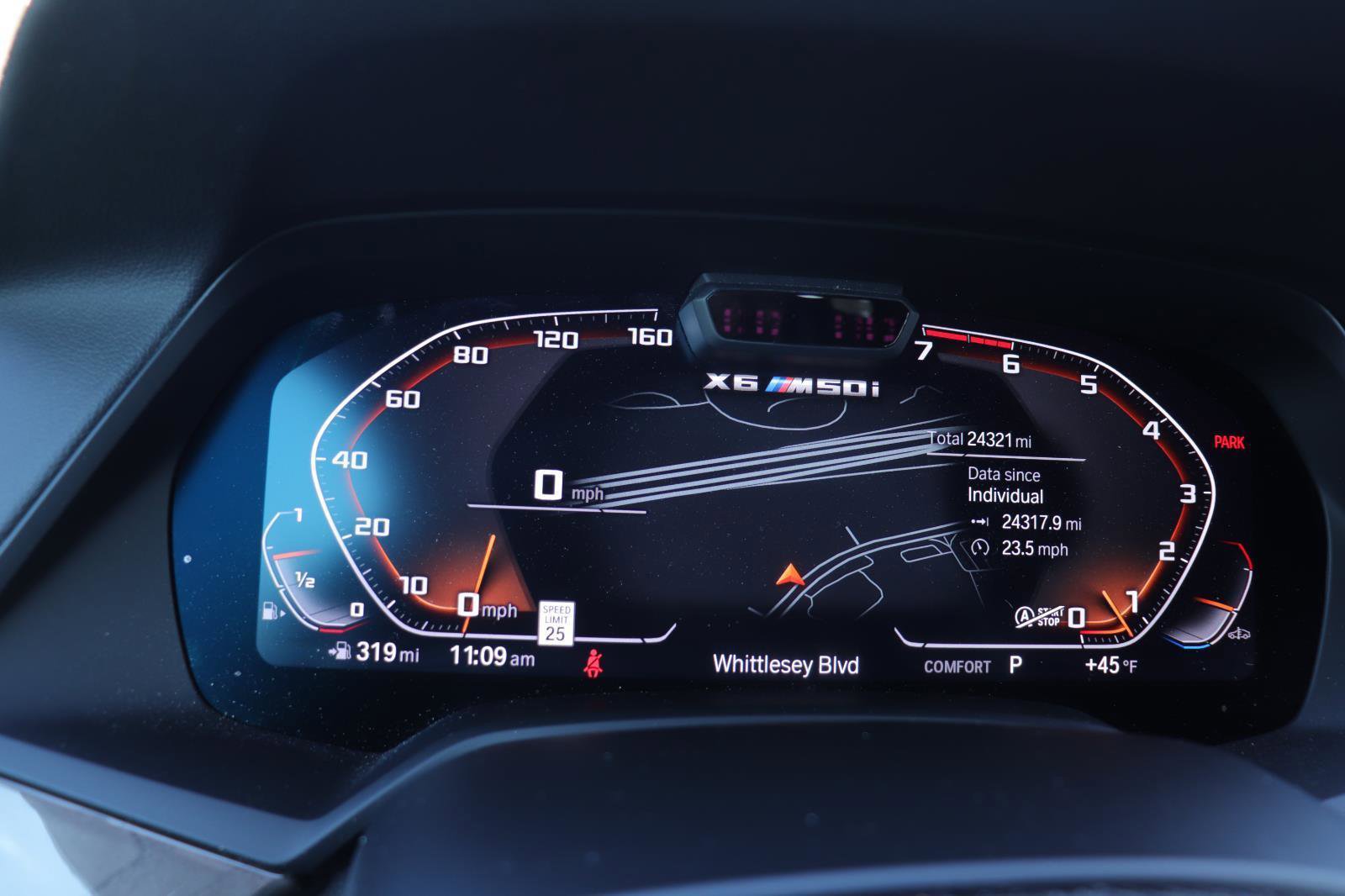 Used 2023 BMW X6 M50i w/ Executive Package image 31