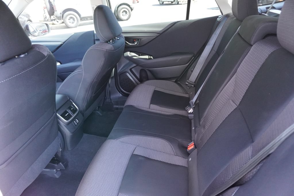 Used 2025 Subaru Outback Premium w/ Popular Package #1A AWD/4WD image 40