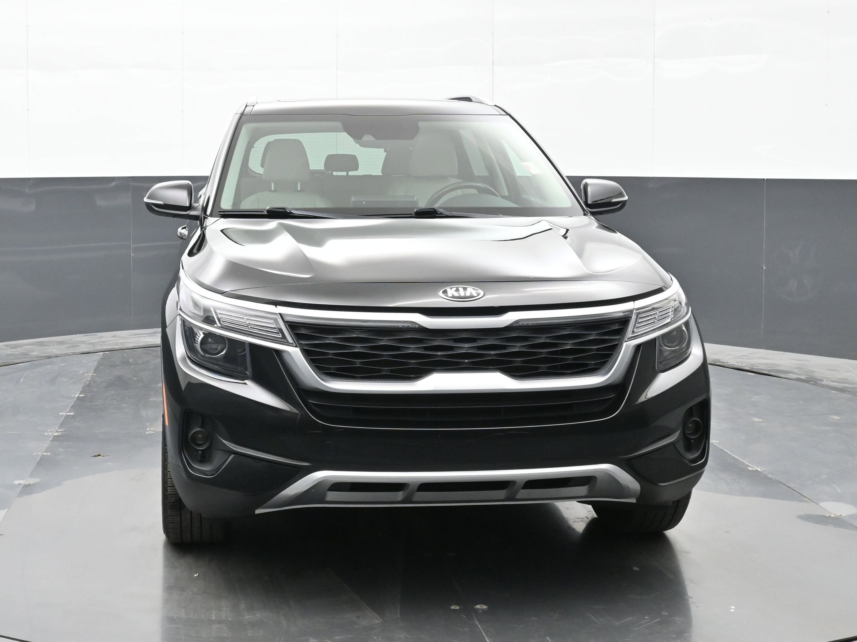 Used 2021 Kia Seltos EX AWD/4WD image 7