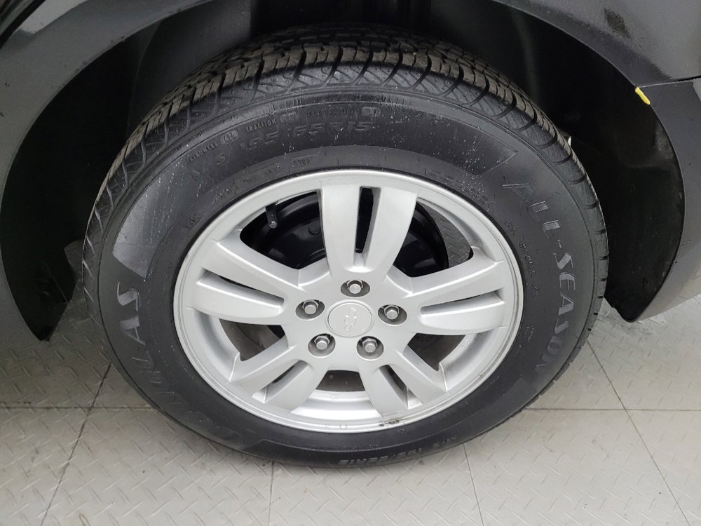 Used 2016 Chevrolet Sonic LT image 31