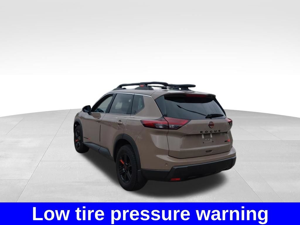 Used 2026 Nissan Rogue SV AWD/4WD image 17