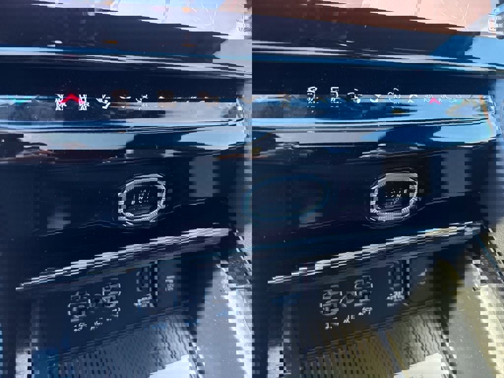 New 2026 Jeep Grand Cherokee L Summit image 16