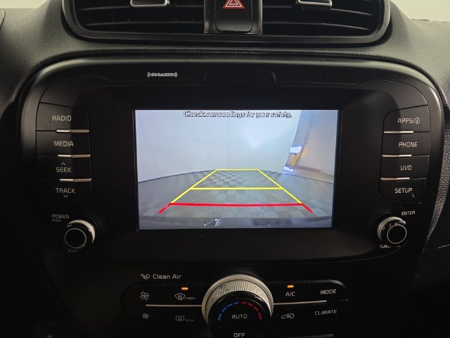 Used 2019 Kia Soul + FWD image 18