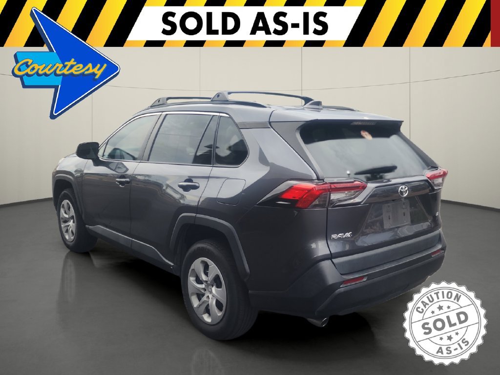 Used 2021 Toyota RAV4 LE w/ Carpet Mat Package (TMS) FWD image 5