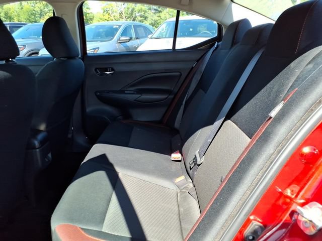 Used 2024 Nissan Versa SR FWD image 10
