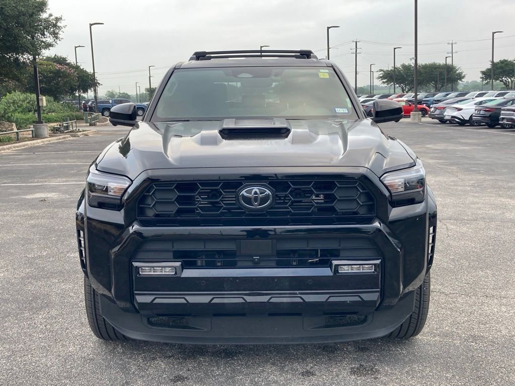 Used 2025 Toyota 4Runner TRD Sport Premium AWD/4WD image 2