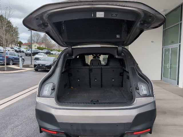 Used 2024 BMW iX xDrive50 w/ Premium Package image 28