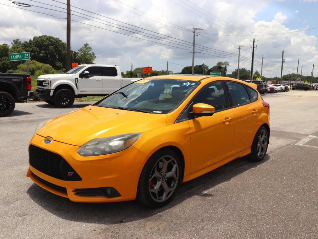 Used 2014 Ford Focus ST w/ Equipment Group 202A FWD image 3