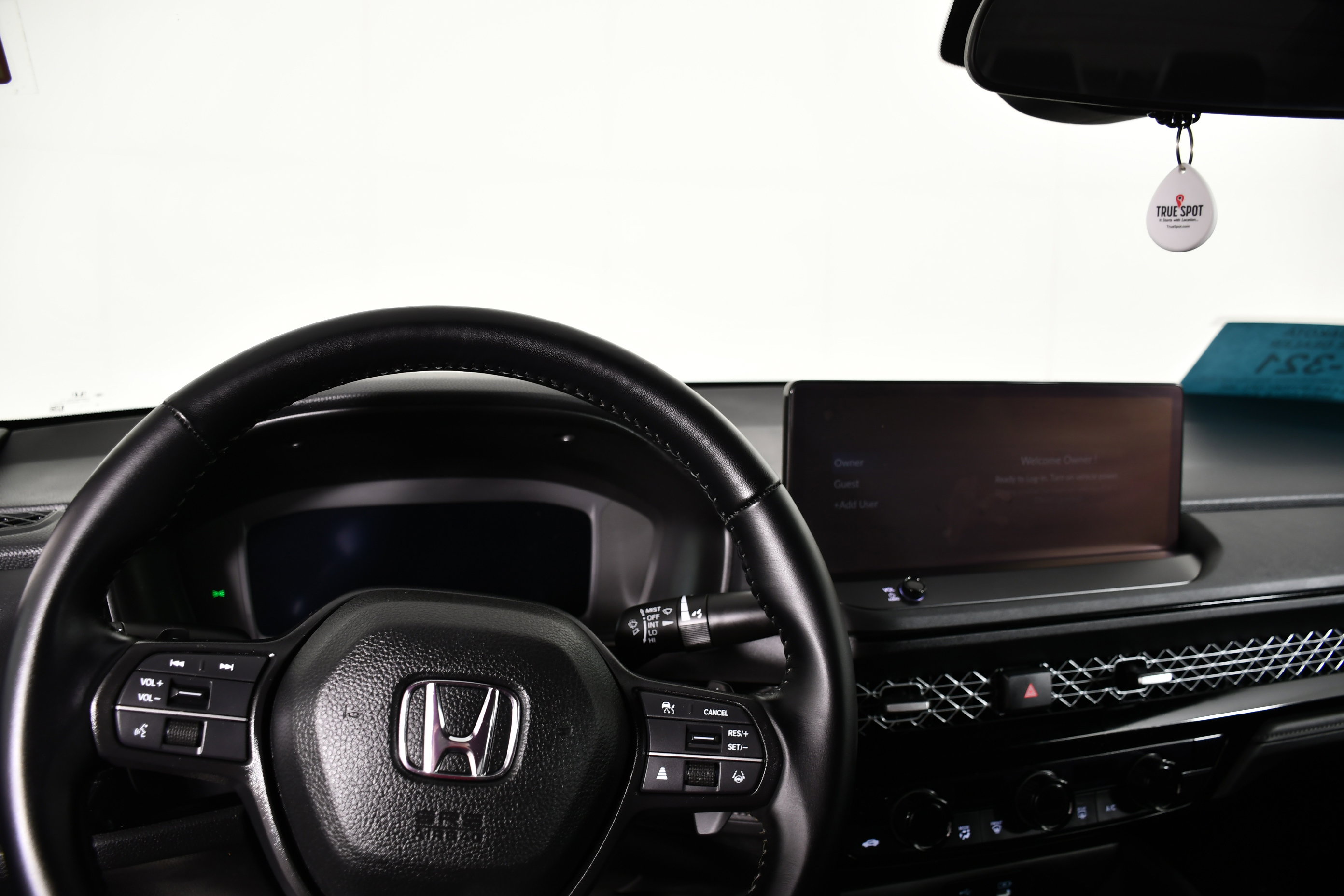 Used 2025 Honda Accord Sport image 10