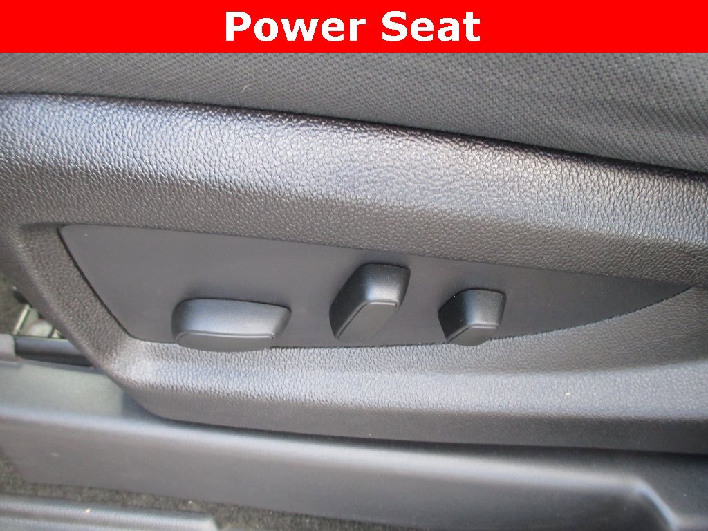 Used 2016 GMC Yukon SLE w/ Convenience Package image 22