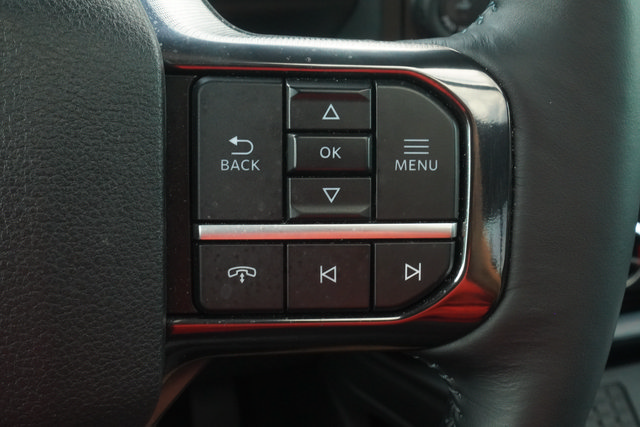 Used 2025 Ford F250 Platinum AWD/4WD image 17