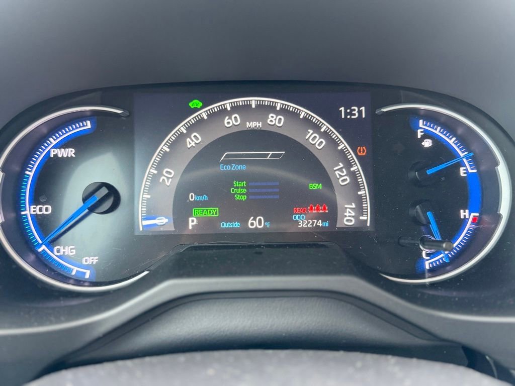 Used 2022 Toyota RAV4 Limited AWD/4WD image 13