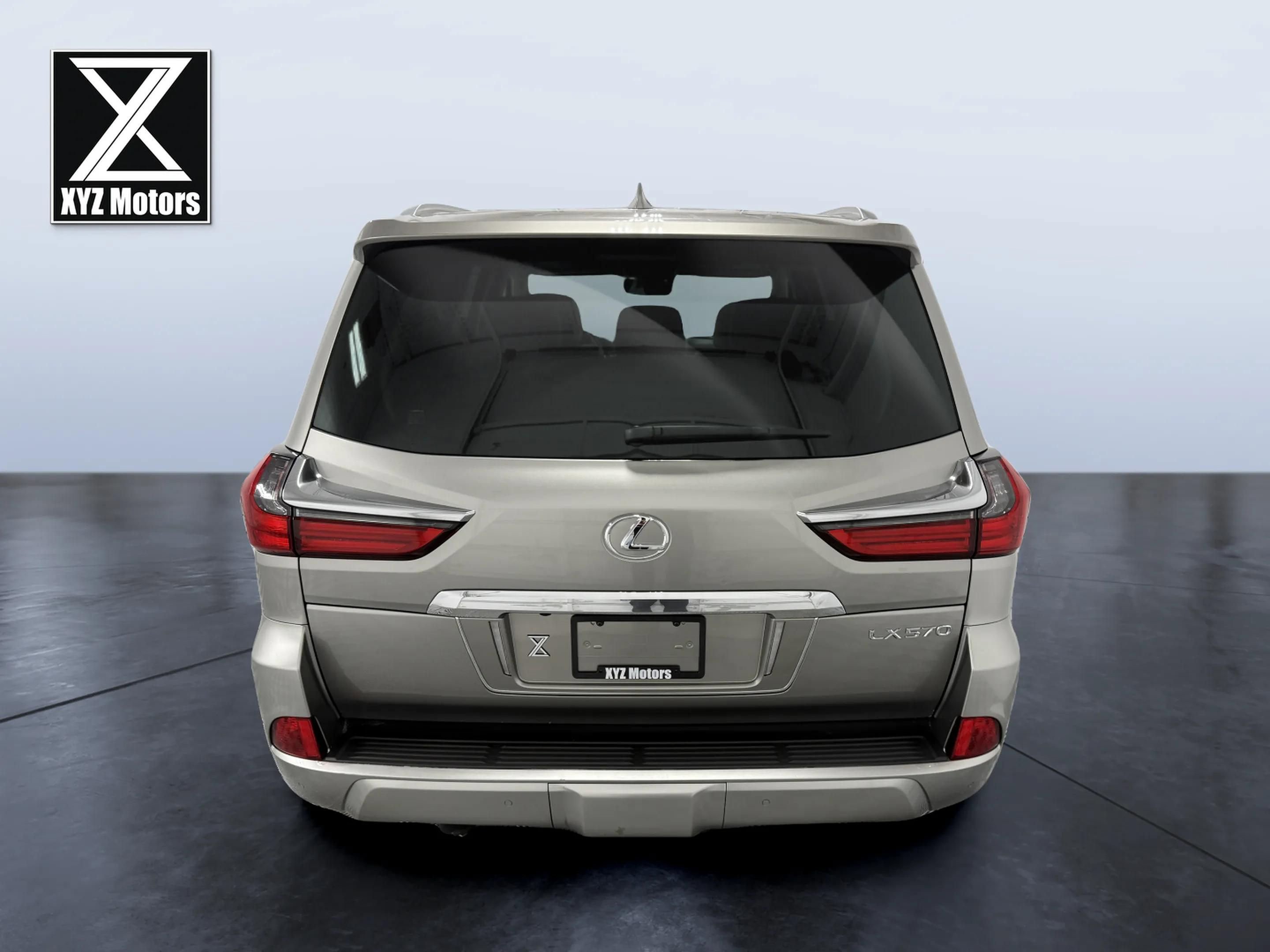 Used 2019 Lexus LX 570 4WD w/ Luxury Package image 7