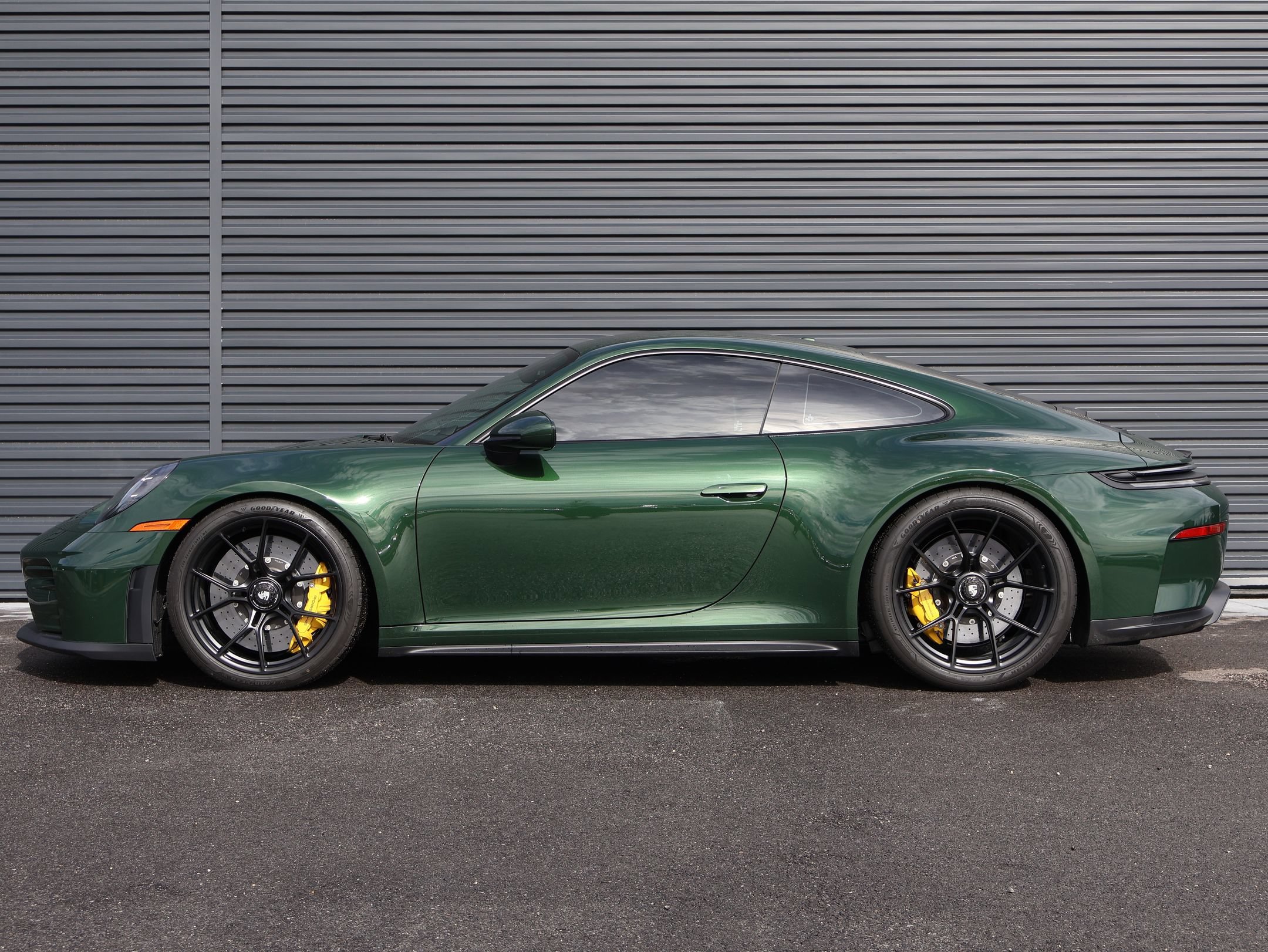 Certified 2026 Porsche 911 GT3 RWD image 2
