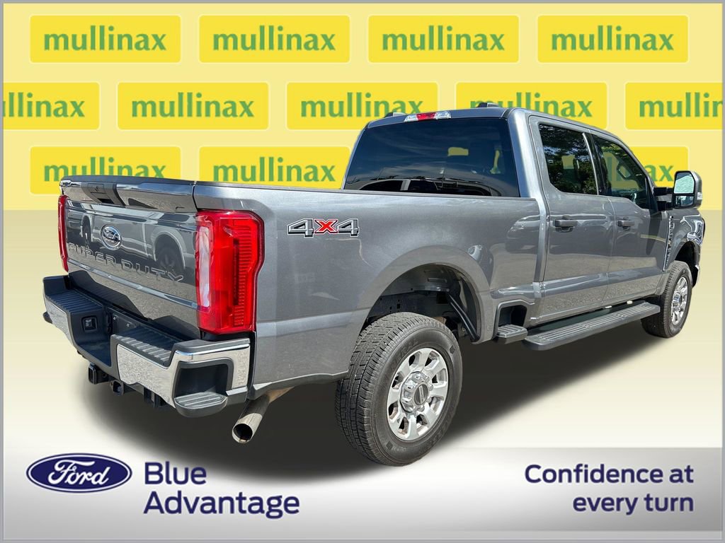 Used 2024 Ford F250 XLT AWD/4WD image 2