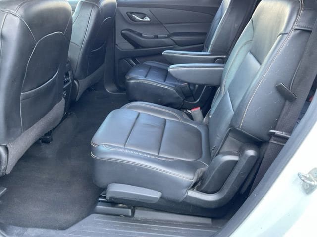 Used 2019 Chevrolet Traverse LT FWD image 21
