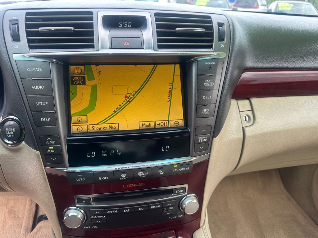 Used 2010 Lexus LS 460 AWD w/ Comfort Pkg image 15