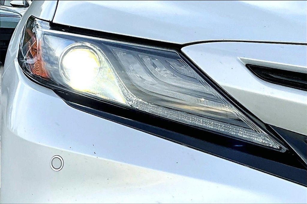 Used 2022 Toyota Camry XSE w/ Driver Assist Package image 29