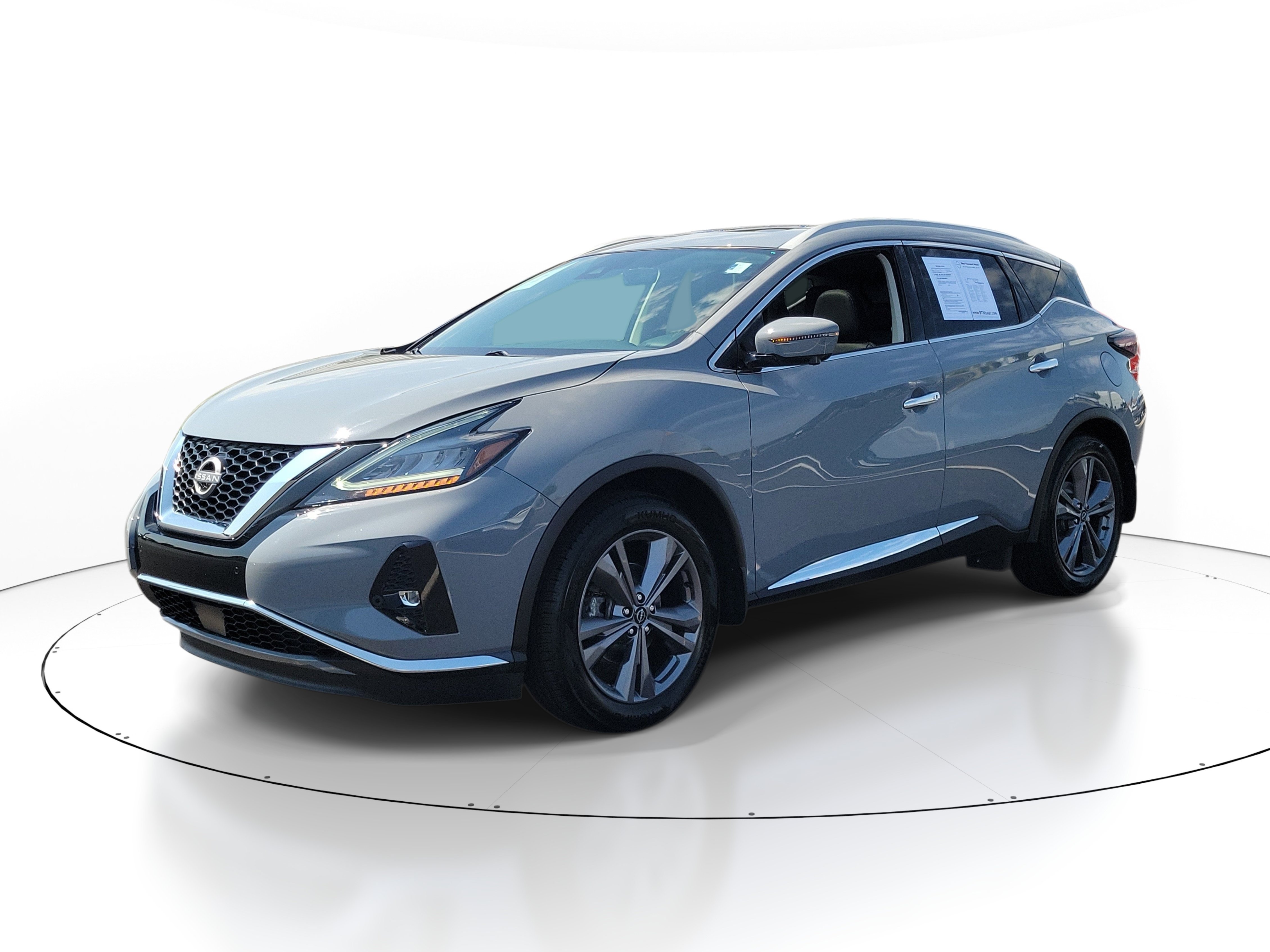Certified 2024 Nissan Murano Platinum w/ Cargo Package AWD/4WD image 2