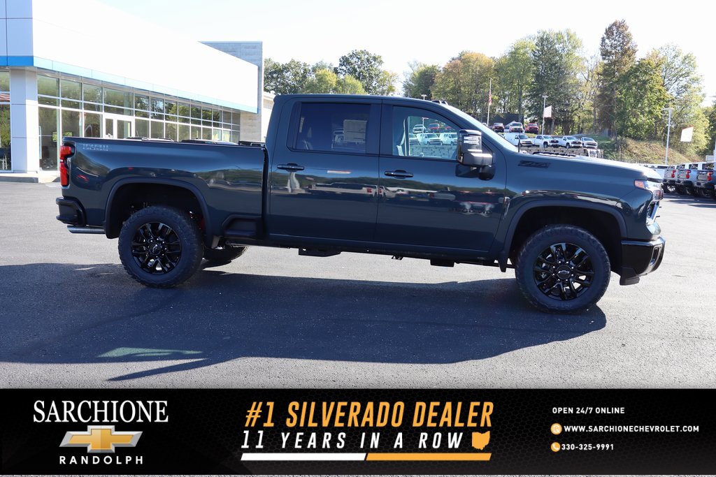 New 2026 Chevrolet Silverado 3500 LT w/ Trail Boss Package