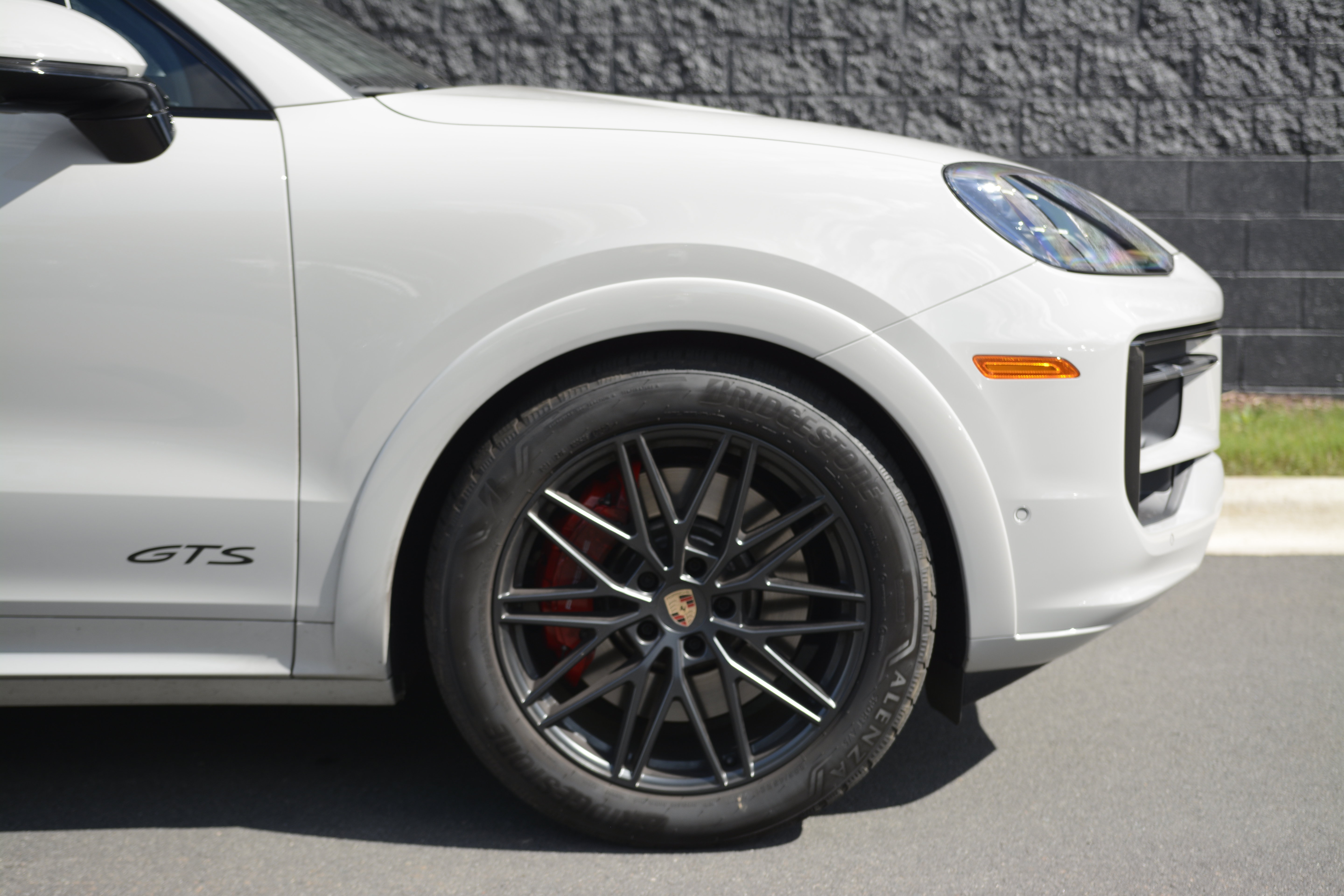 Certified 2026 Porsche Cayenne GTS AWD/4WD image 11